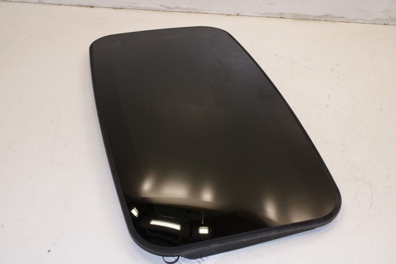 2011-2018 Volvo S60 Sunroof Window Glass Panel 31352066 OEM - Alshned Auto Parts