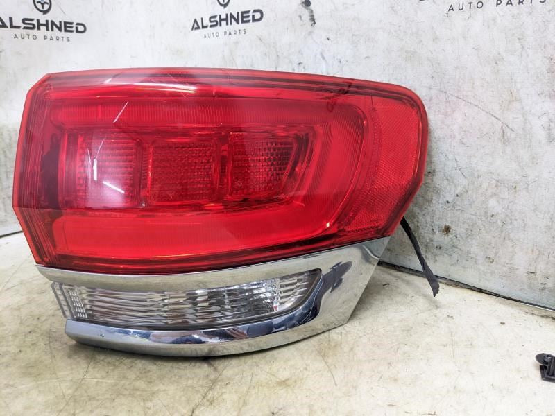 2014-18 Jeep Grand Cherokee RR RH Passenger Side Tail Light Lamp 68110016AF OEM - Alshned Auto Parts