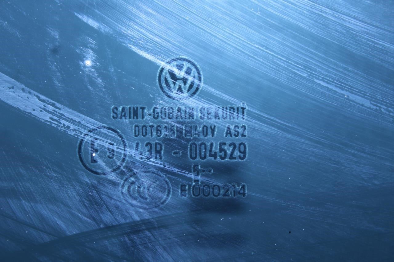 2011-2018 Volkswagen Jetta Sport Front Right Door Window Glass 5C6-845-202-C OEM - Alshned Auto Parts