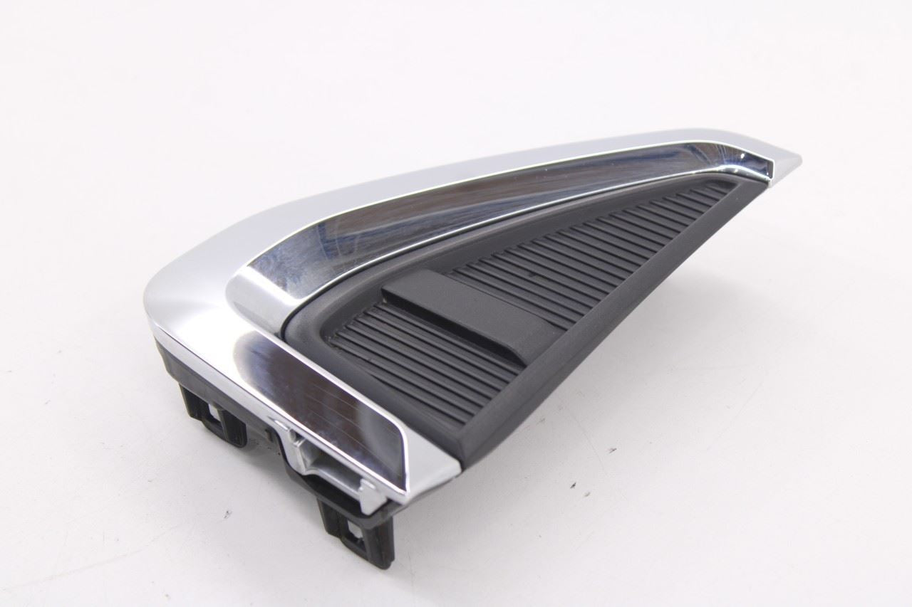 2020-25 Mitsubishi Outlander Sport SE Front Right Side Fender Vent Molding Trim3