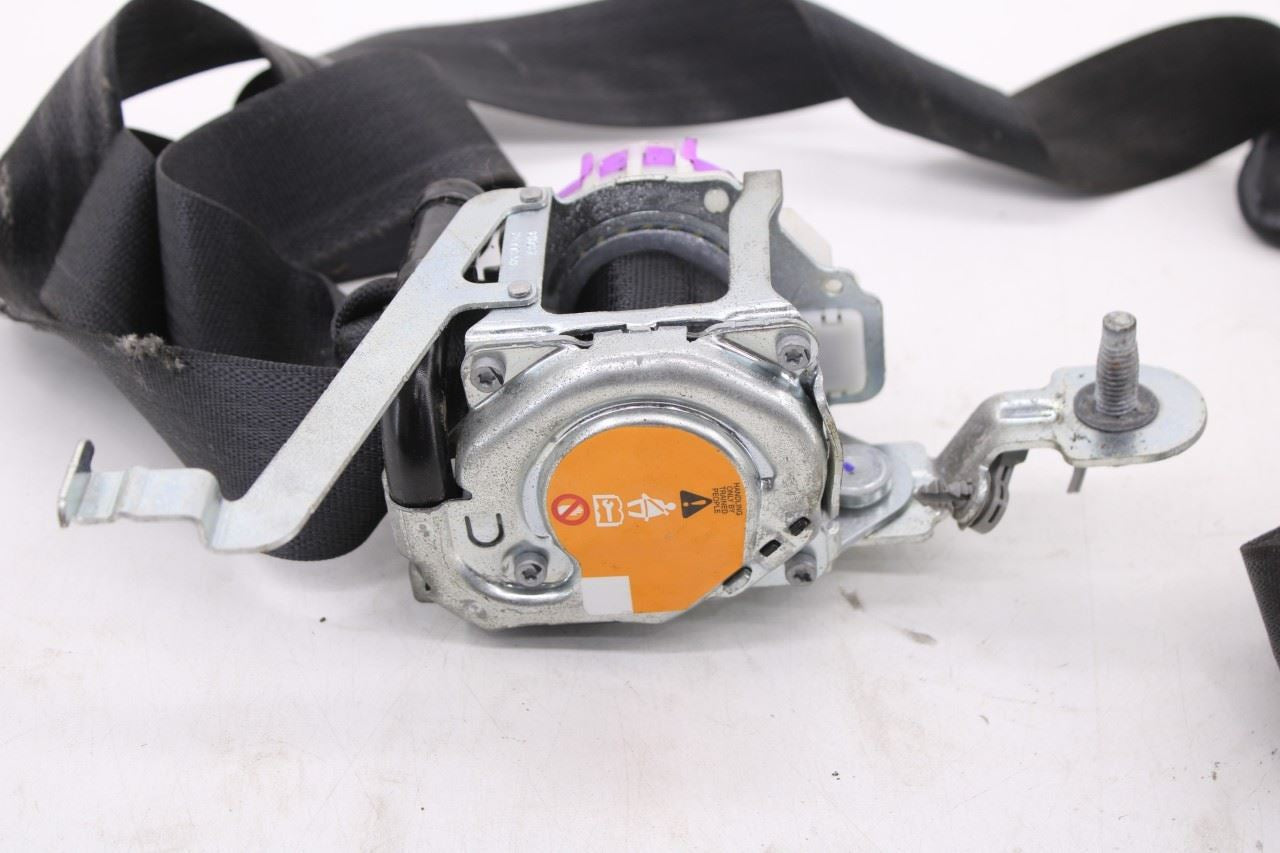 2015-17 Ford Mustang Convertible V6 3.7L RWD Front Left Side Seat Belt Retractor - Alshned Auto Parts