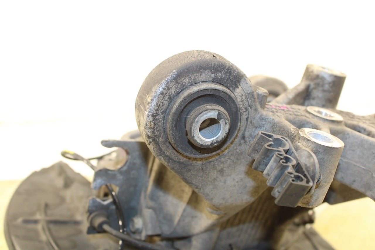 2019-2020 Jeep Cherokee Latitude Rear Right Passenger Side Spindle Knuckle Hub - Alshned Auto Parts