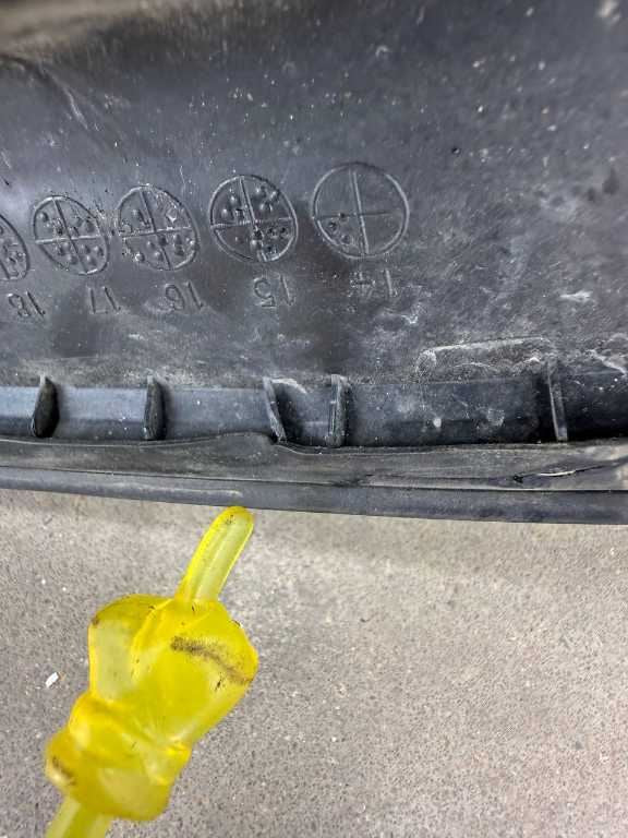 2011-25 Mitsubishi Outlander Sport SE Front Right Fender Wheel Molding 5220K2087