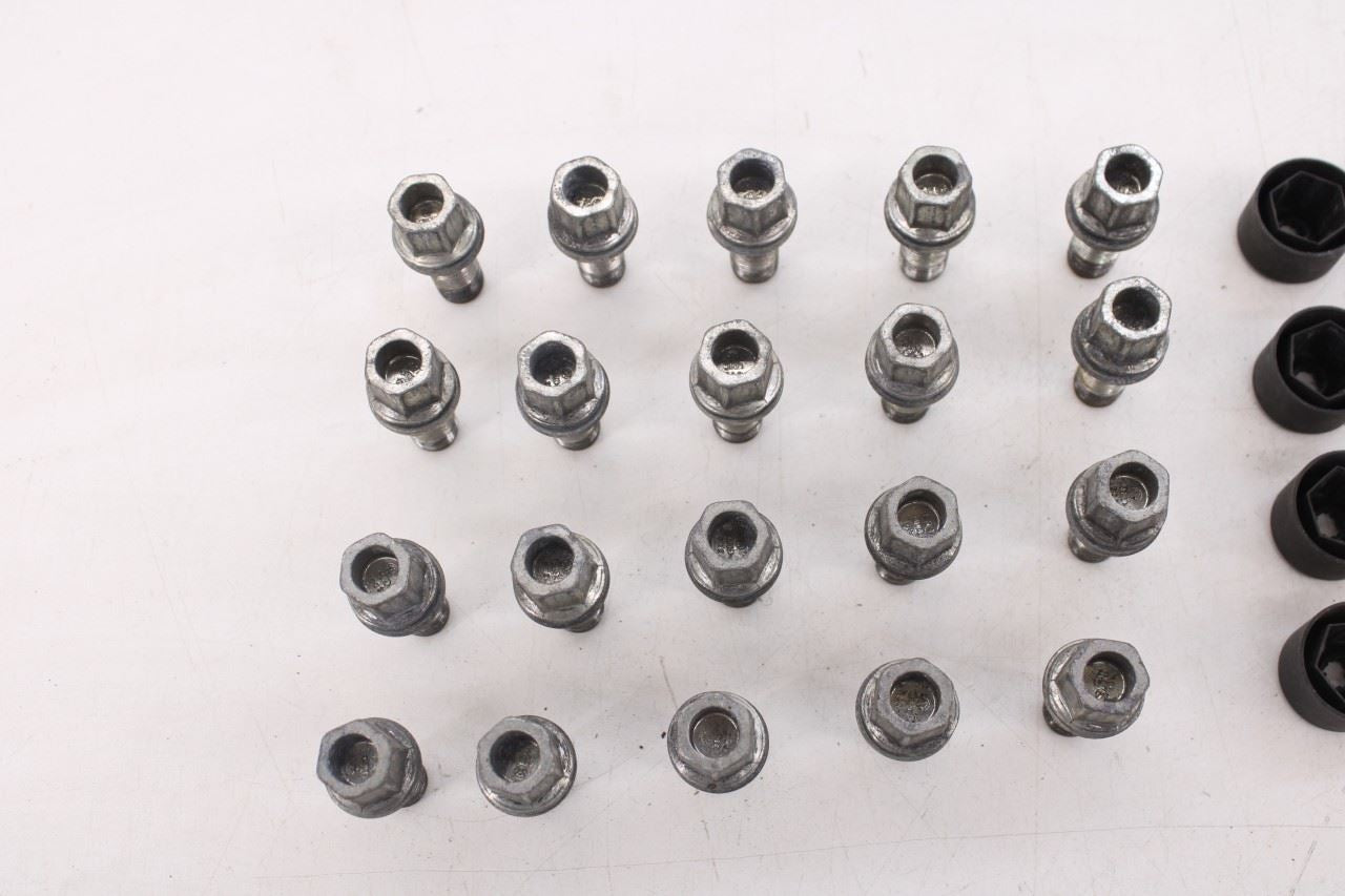 2018-2023 Volkswagen Atlas SE Wheel Lug Nut Bolt Set of 20 w/ Caps WHT002438 OEM8