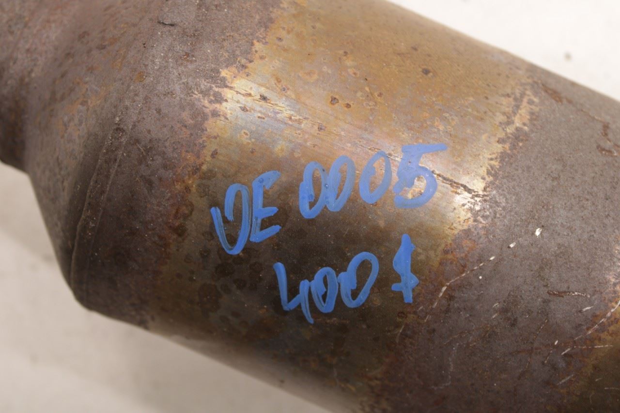 2011-2019 Jeep Grand Cherokee Summit 5.7L Right Side Exhaust Pipe 68169826AC OEM - Alshned Auto Parts