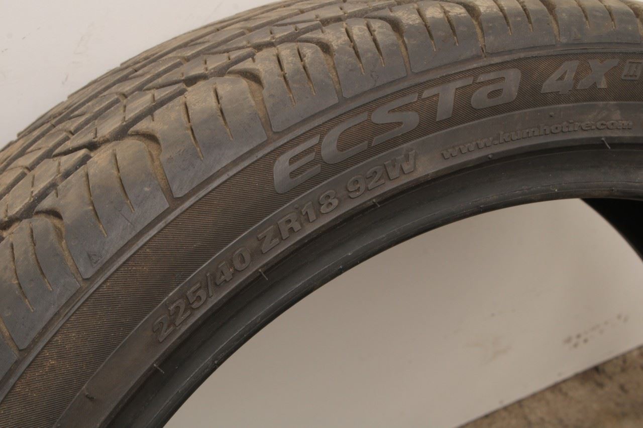 2022 Tire Kumho Ecsta 4X II 225/40ZR18 92W R811904