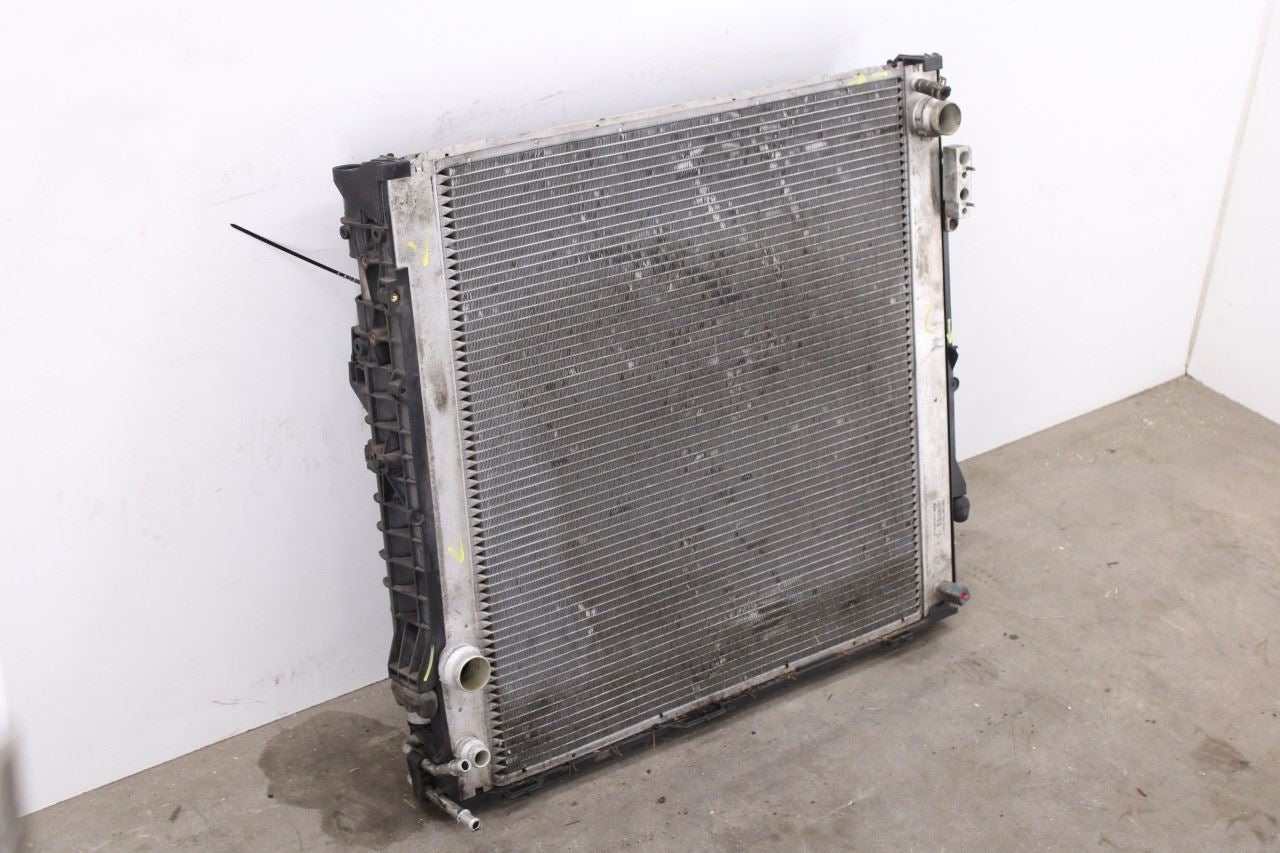 2010-2012 Land Rover Range Rover HSE 5.0L Engine Coolant Cooling Radiator *ReaD*1