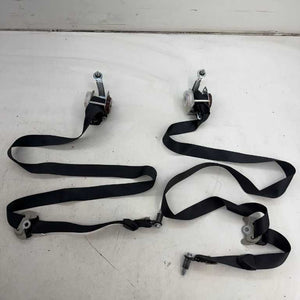 2014-20 Infiniti QX60 3.5L Rear Right and Left Side 2nd Row Seat Belt Retractor