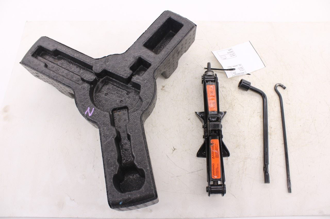 13-19 Nissan Sentra SV 1.8L FWD Lift Jack and Tool Kit w/ Foam Holder Container - Alshned Auto Parts