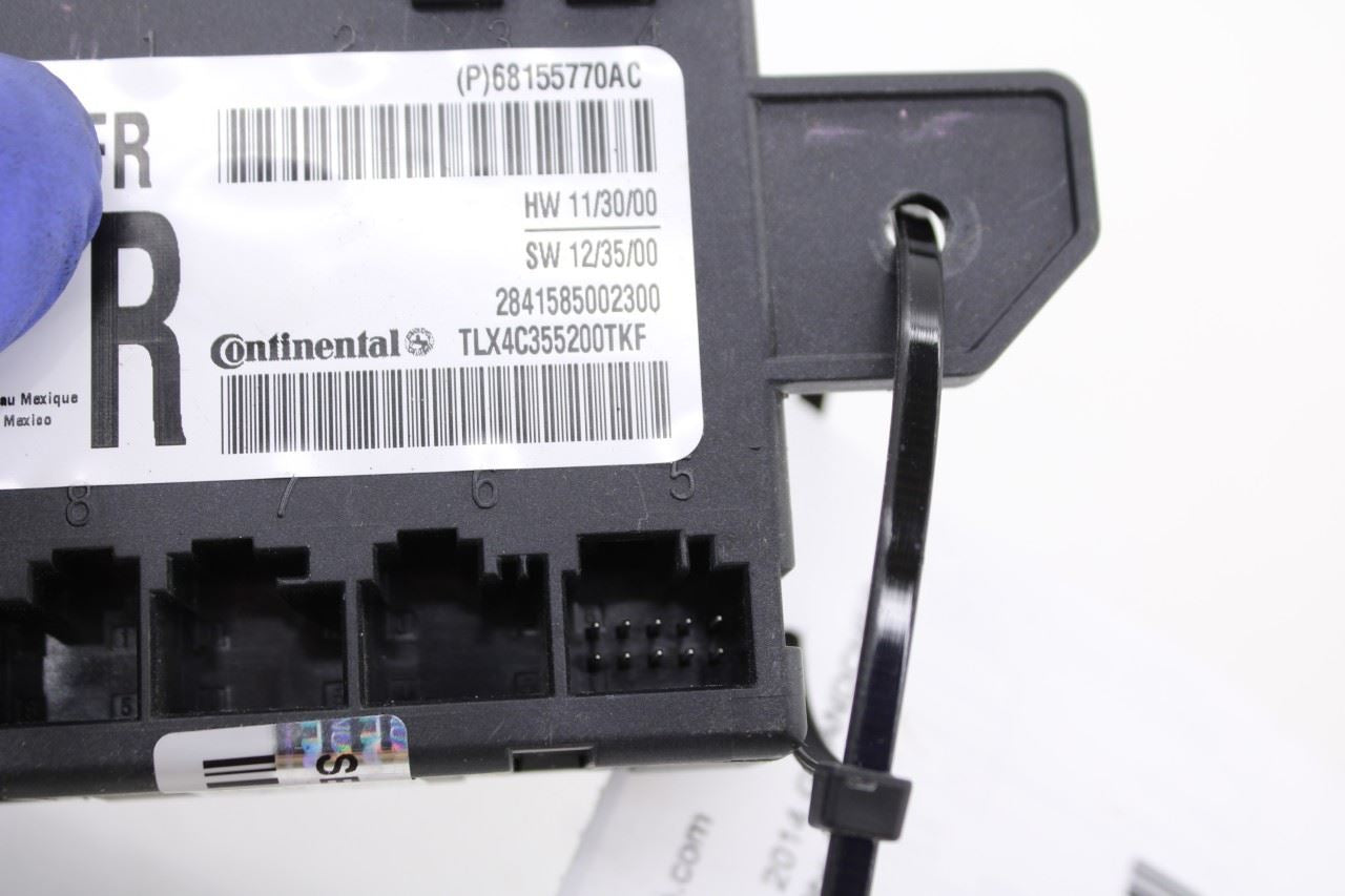 2014 Jeep Grand Cherokee Limited Front Right Passenger Side Door Control Module 4