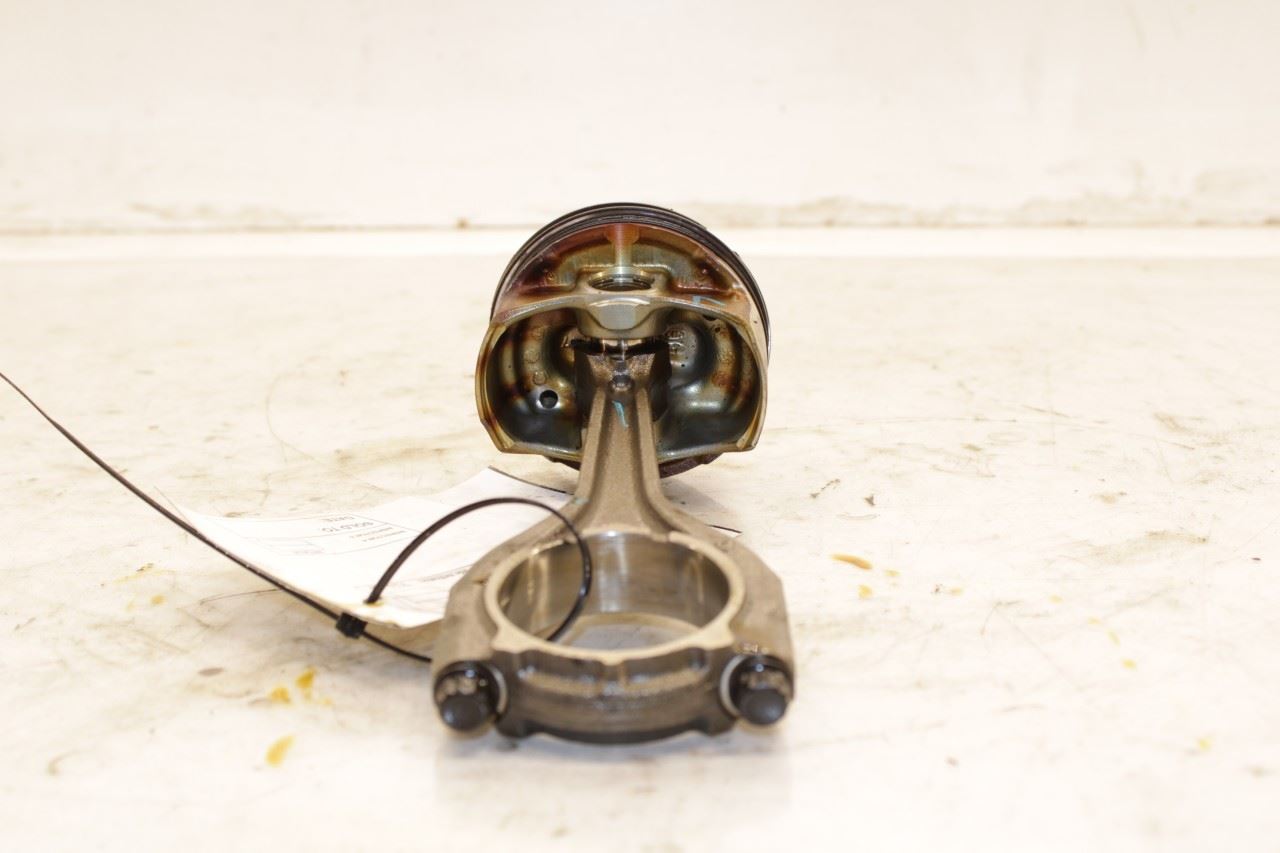 22-25 Hyundai Tucson SEL 2.5L Engine Piston No 2 with Connecting Rod 23510-2S010 - Alshned Auto Parts
