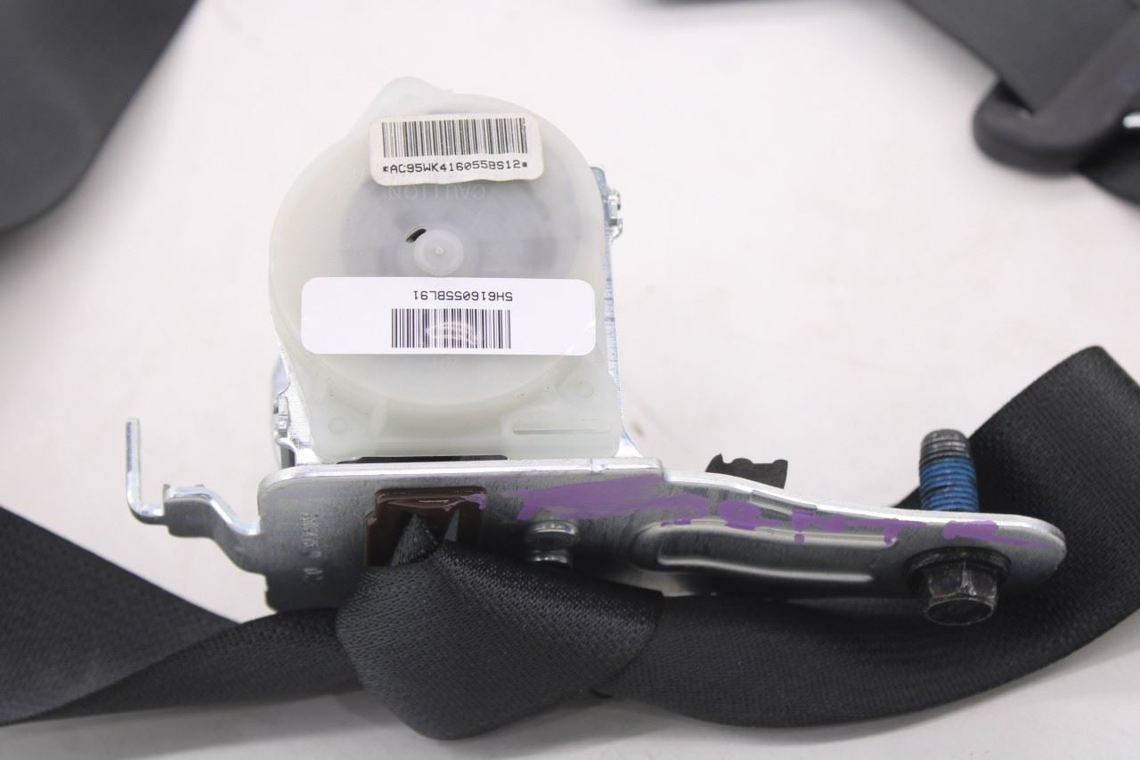 16-20 Kia Optima EX Rear Center 2nd Row Seat Belt Retractor w/ Seat Belt Buckle - Alshned Auto Parts