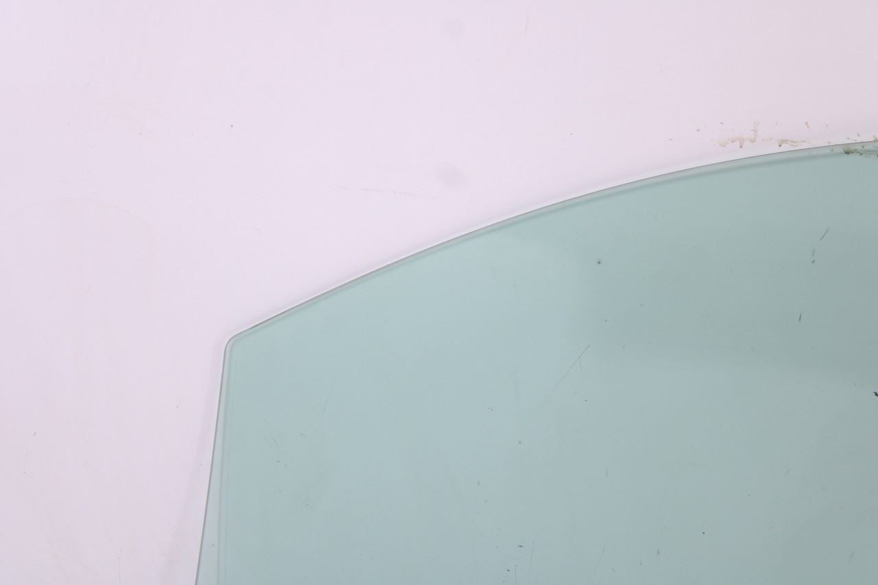 11-20 Toyota Sienna LE Front Right Passenger Side Door Window Glass 68101-08051 - Alshned Auto Parts