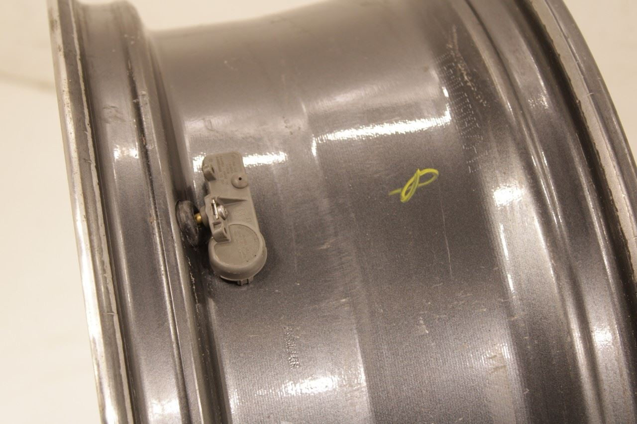 2016-2017 Hyundai Veloster Turbo Aluminium Wheel R18x7.5J 52910-2V650 OEM *ReaD* - Alshned Auto Parts