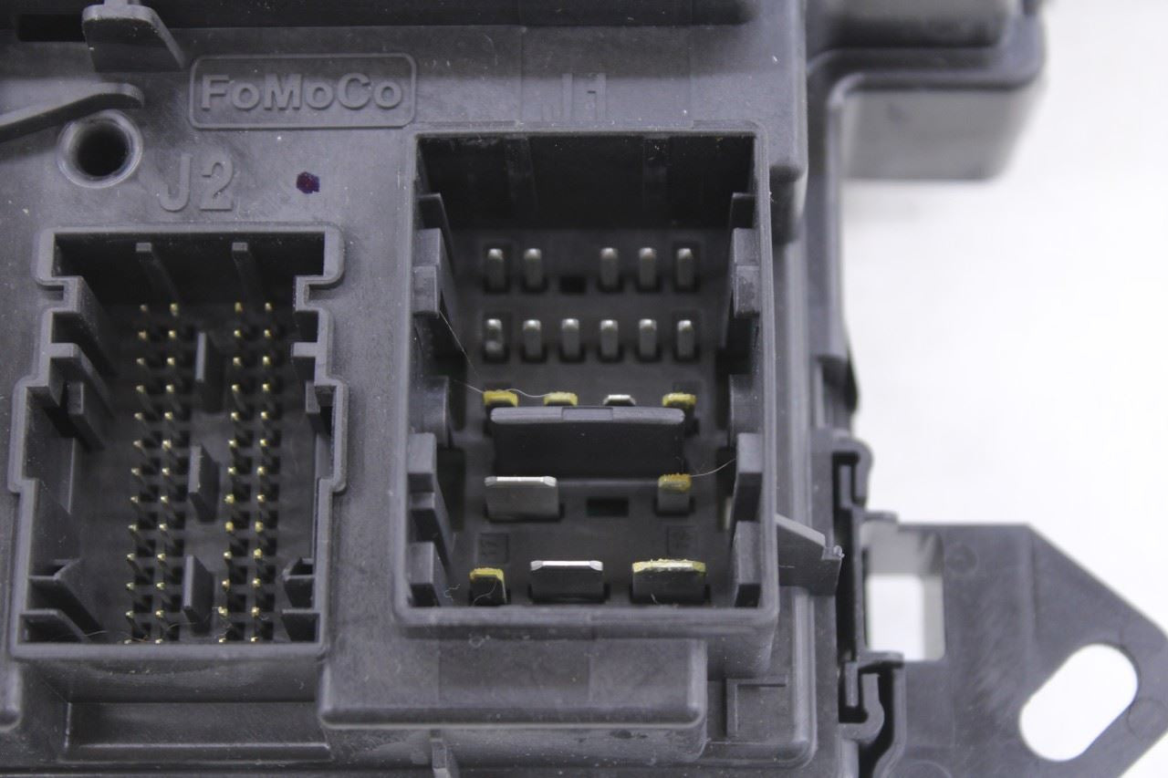 2020-2021 Ford Expedition Max XLT Fuse Box Body Computer Control Module BCM BCU14
