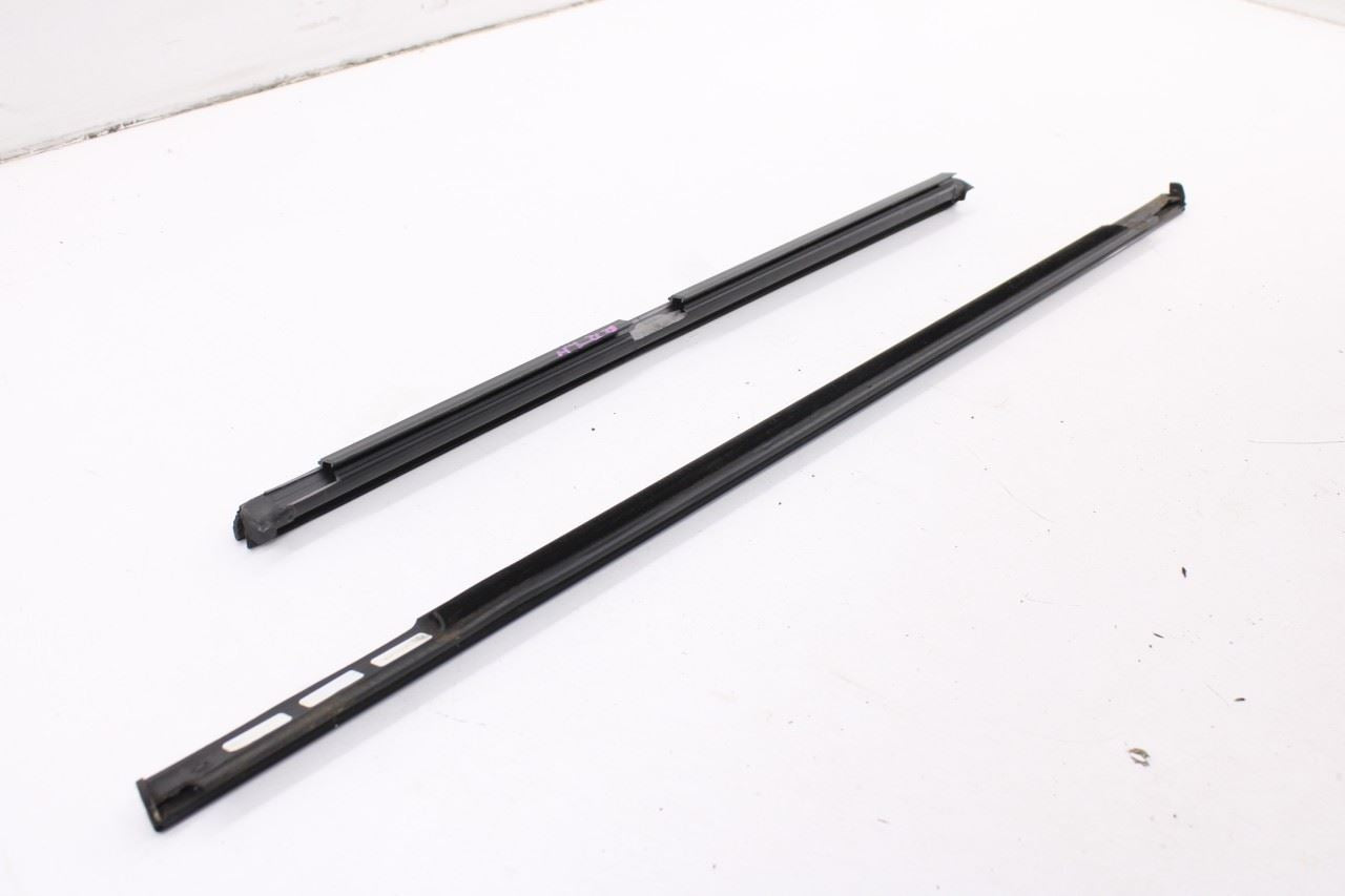 11-18 Porsche Cayenne S Rear Left Door Outer and Inner Belt Molding Weatherstrip11