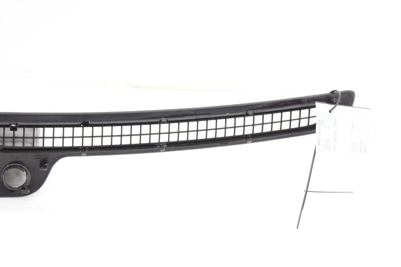 2011-21 Jeep Grand Cherokee Limited Front Dash Defroster Grille Trim 1QQ09DX9AE10