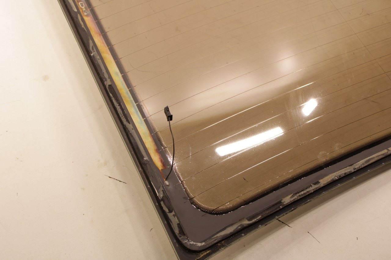 2012-2016 Volkswagen Passat SE Rear Back Window Glass 561845051DNVB OEM - Alshned Auto Parts