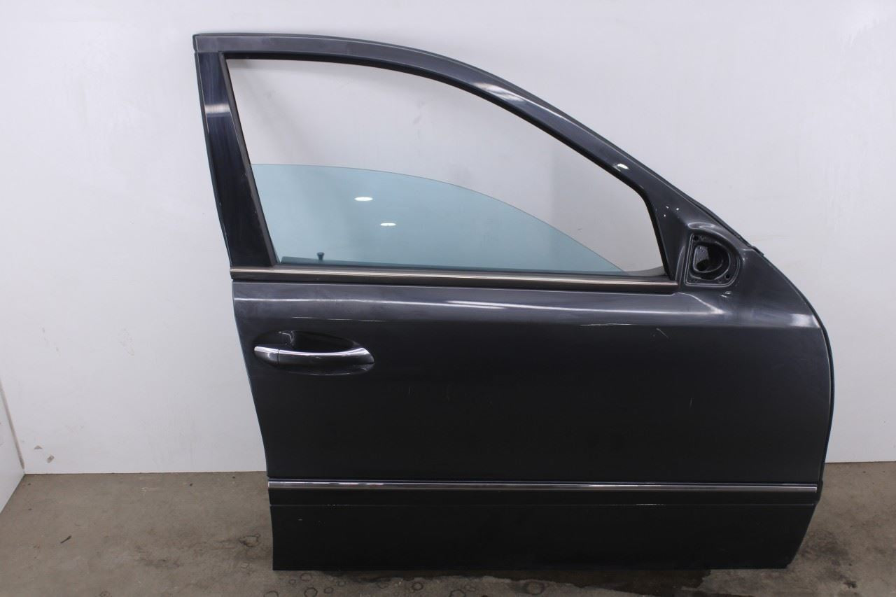 2003-2006 Mercedes-Benz E500 Front Right Side Door Complete 211720140528 OEM0