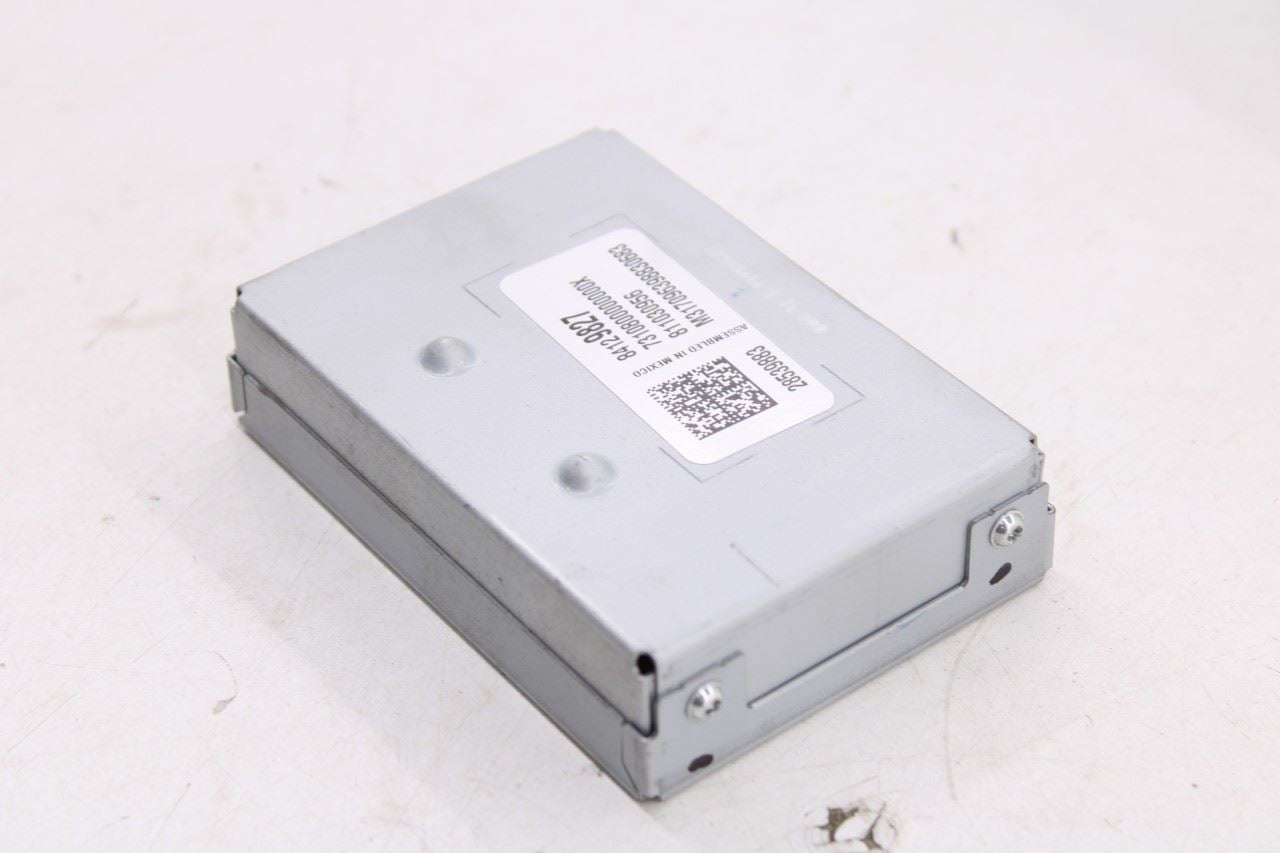 2017-2018 Chevrolet Equinox LT HMI Bypass Interface Computer Control Module OEM4