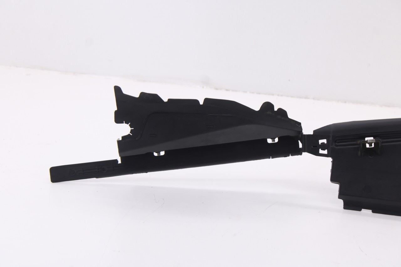 2018-2021 Chevrolet Equinox LT 1.5L FWD Upper Radiator Air Baffle 84618992 OEM2