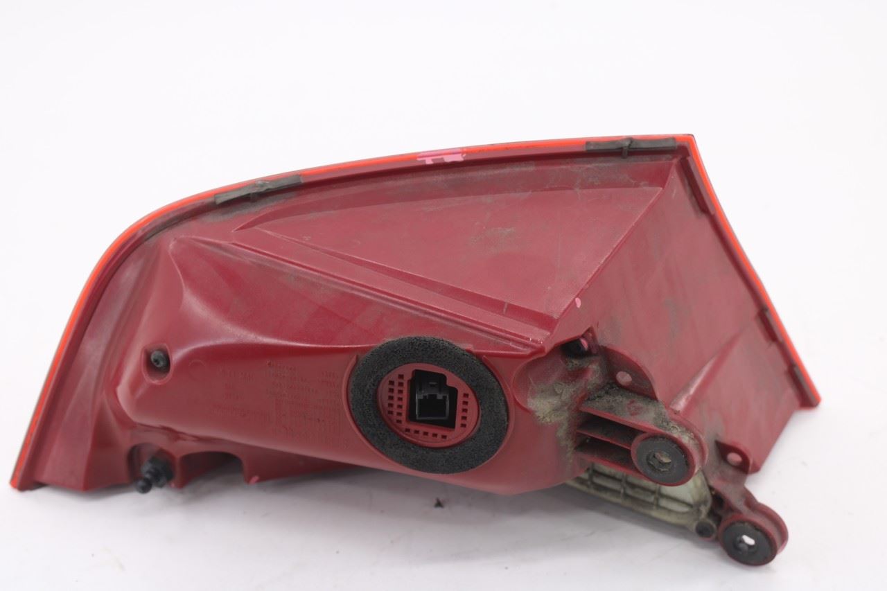 2012-15 Audi A7 Premium Rear Right Passenger Side Tail Light Lamp 4G8-945-096-A8
