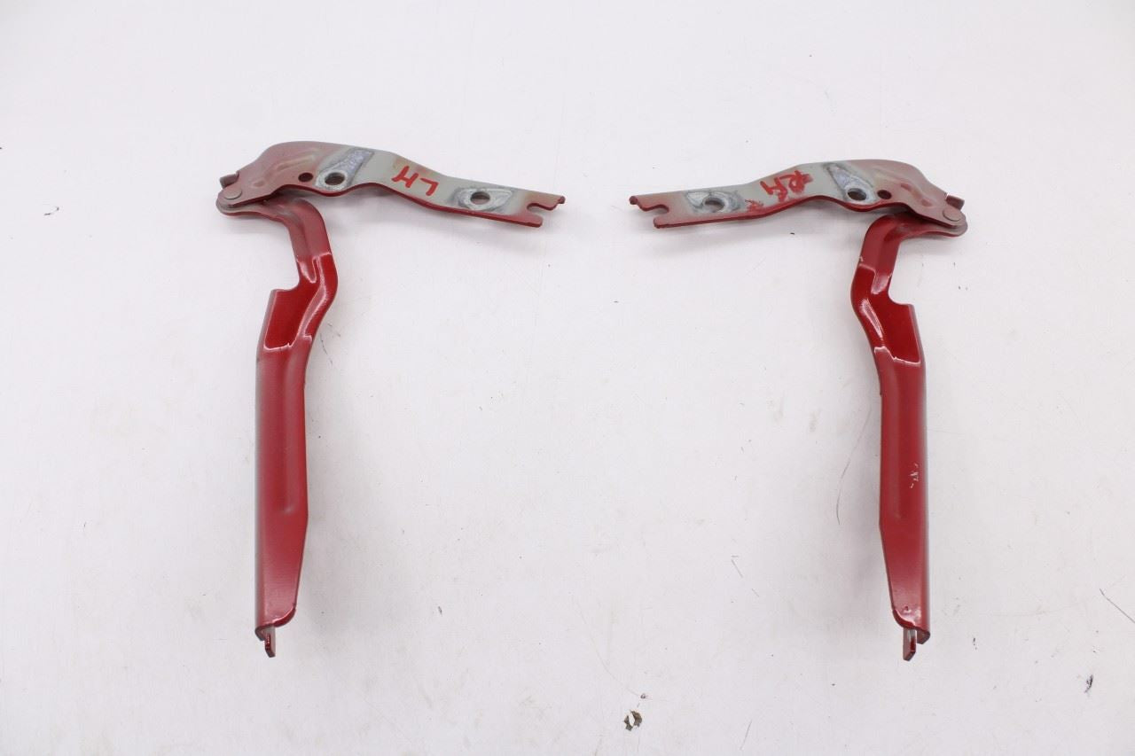 19-26 Volkswagen Jetta SE Front Right Passenger and Left Driver Side Hood Hinge4
