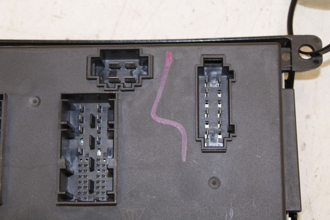 14-2018 Porsche Cayenne Platinum Front Body Computer Control Module 7PP907064HL - Alshned Auto Parts