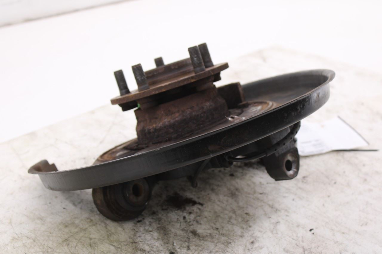 2010-12 Land Rover Range Rover HSE 5.0L 4WD Rear Right Side Spindle Knuckle Hub - Alshned Auto Parts