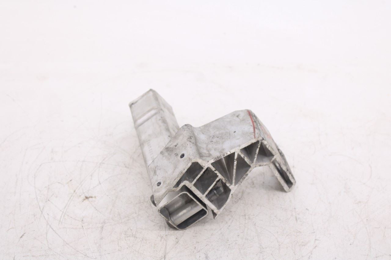 2015-23 Mercedes-Benz C300 FR Bumper Support Frame Lower Mount Bracket Set *ReaD - Alshned Auto Parts