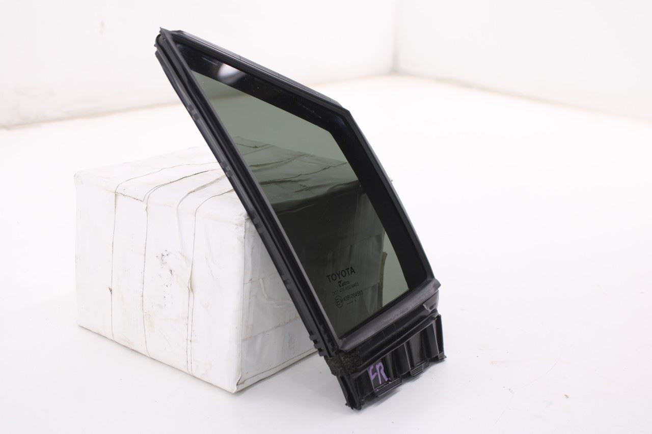 2020-25 Toyota Corolla LE Front Right Side Door Quarter Vent Window Fixed Glass3