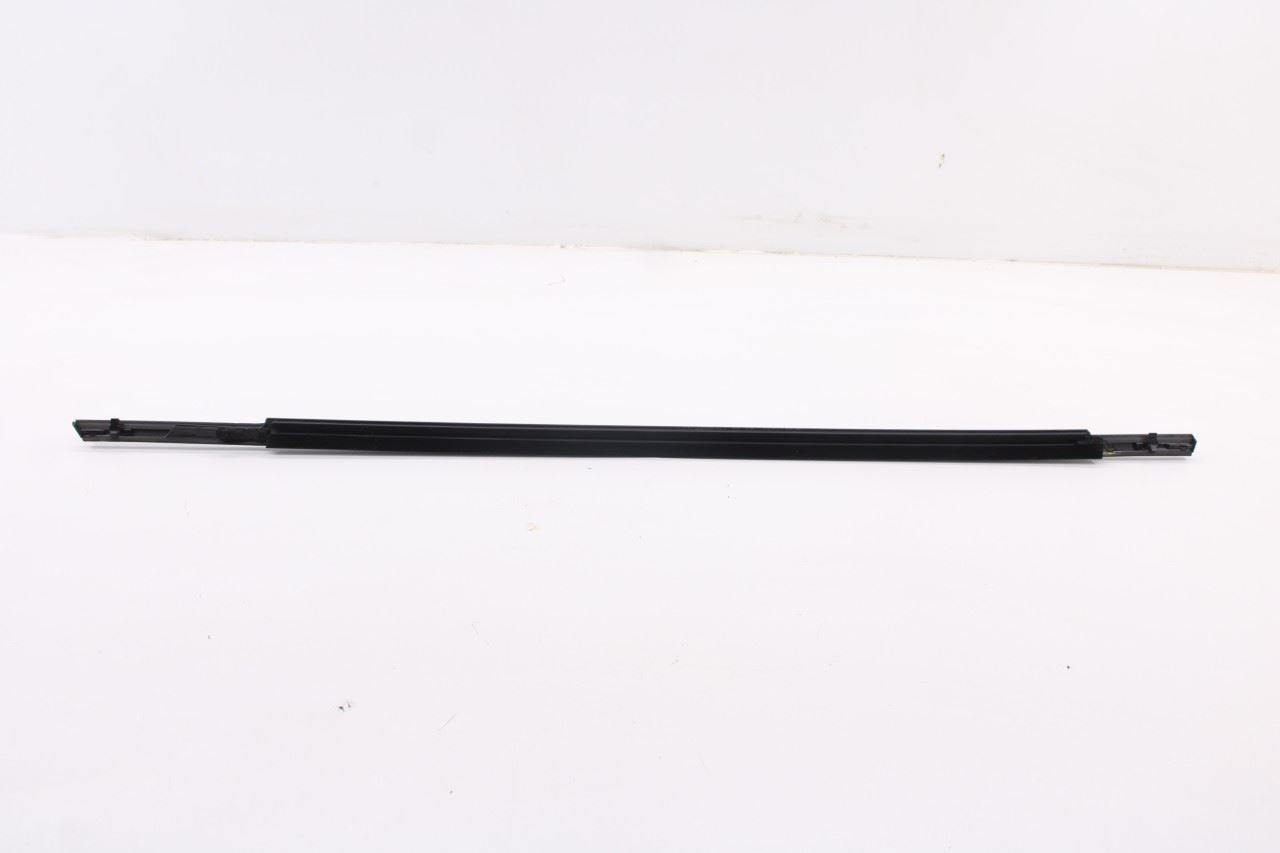 2021-2026 Hyundai Elantra SE Rear Right Door Window Run Channel w/ Weatherstrips4