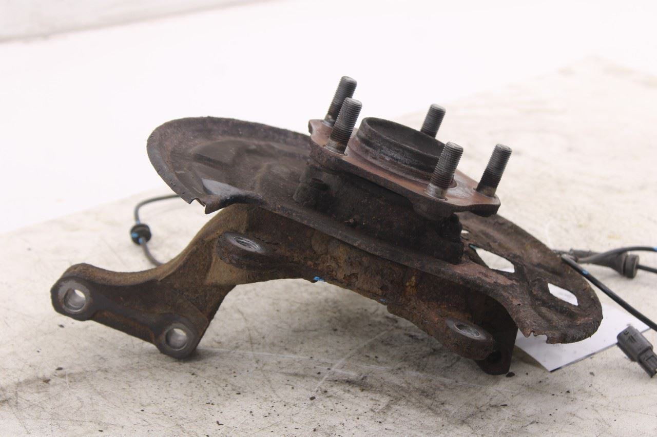 2013-19 Nissan Sentra SV 1.8L FWD Front Suspension Left Side Spindle Knuckle Hub - Alshned Auto Parts