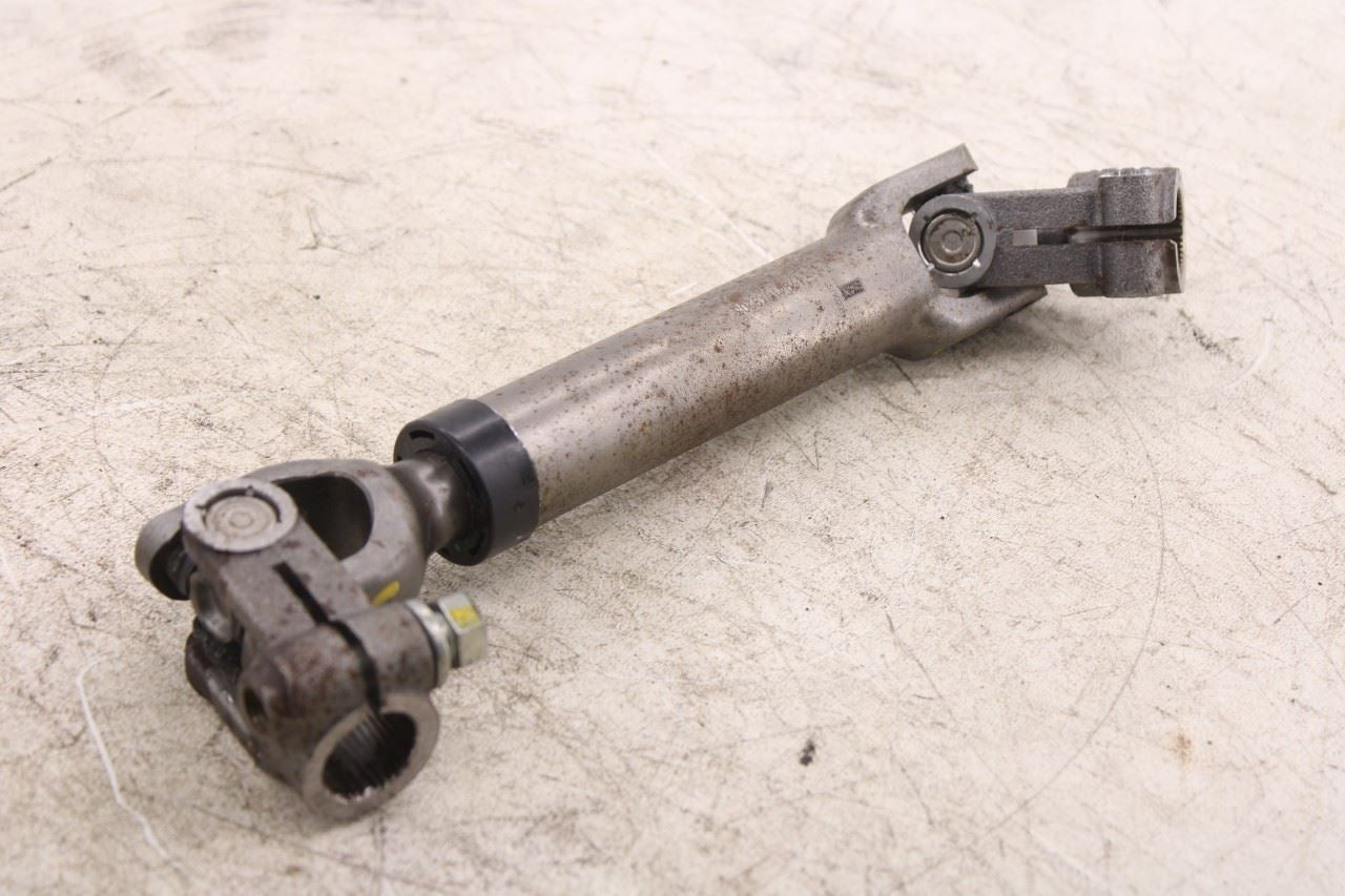 2019-21 Hyundai Veloster 2.0L FWD Steering Column Intermediate Shaft 56400-J30008