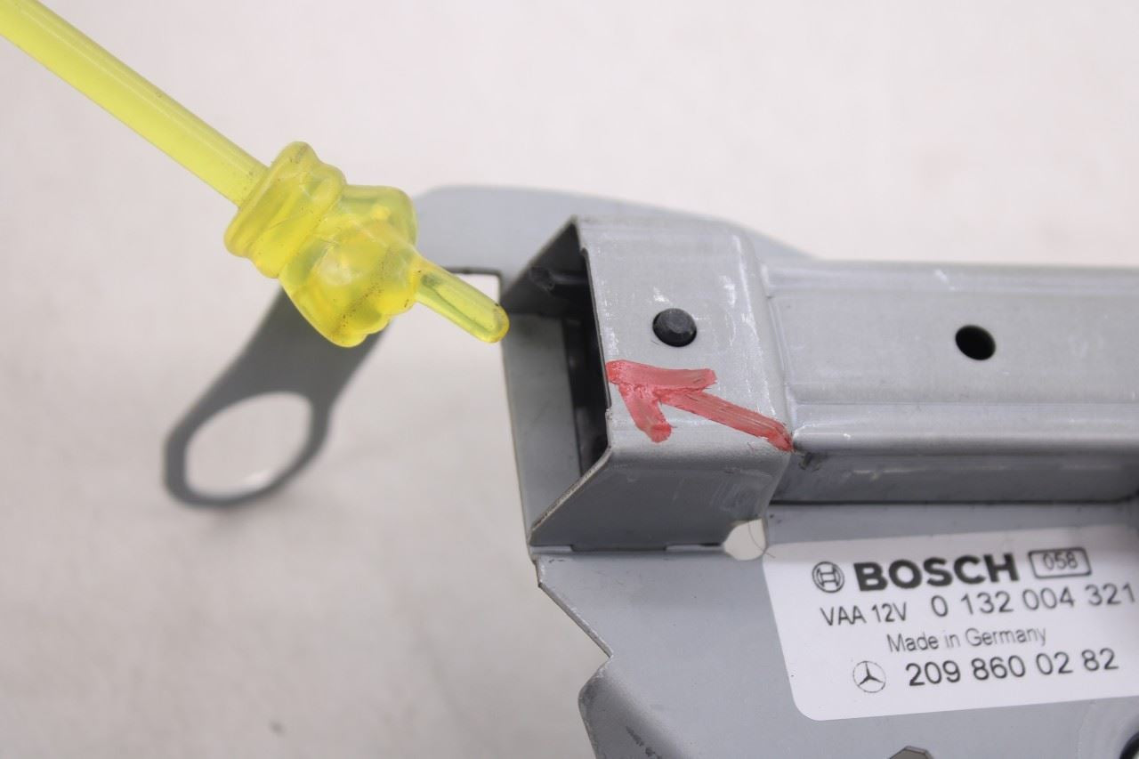 06-09 Mercedes-Benz CLK 350 Front RH Side Seat Belt Feeder Adjuster Guide *ReaD*11