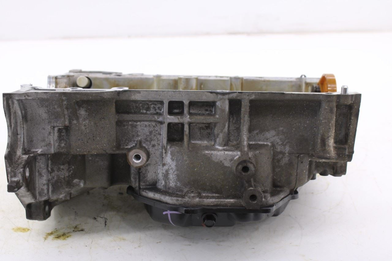 2017-19 Nissan Sentra SV 1.8L FWD Engine Upper and Lower Oil Pan 11110-3RC1A OEM4