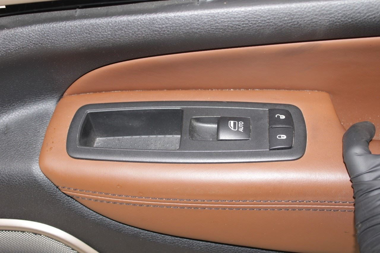 2017 Jeep Grand Cherokee Summit Front Right Side Door Trim Panel 5SU682T5AD OEM - Alshned Auto Parts