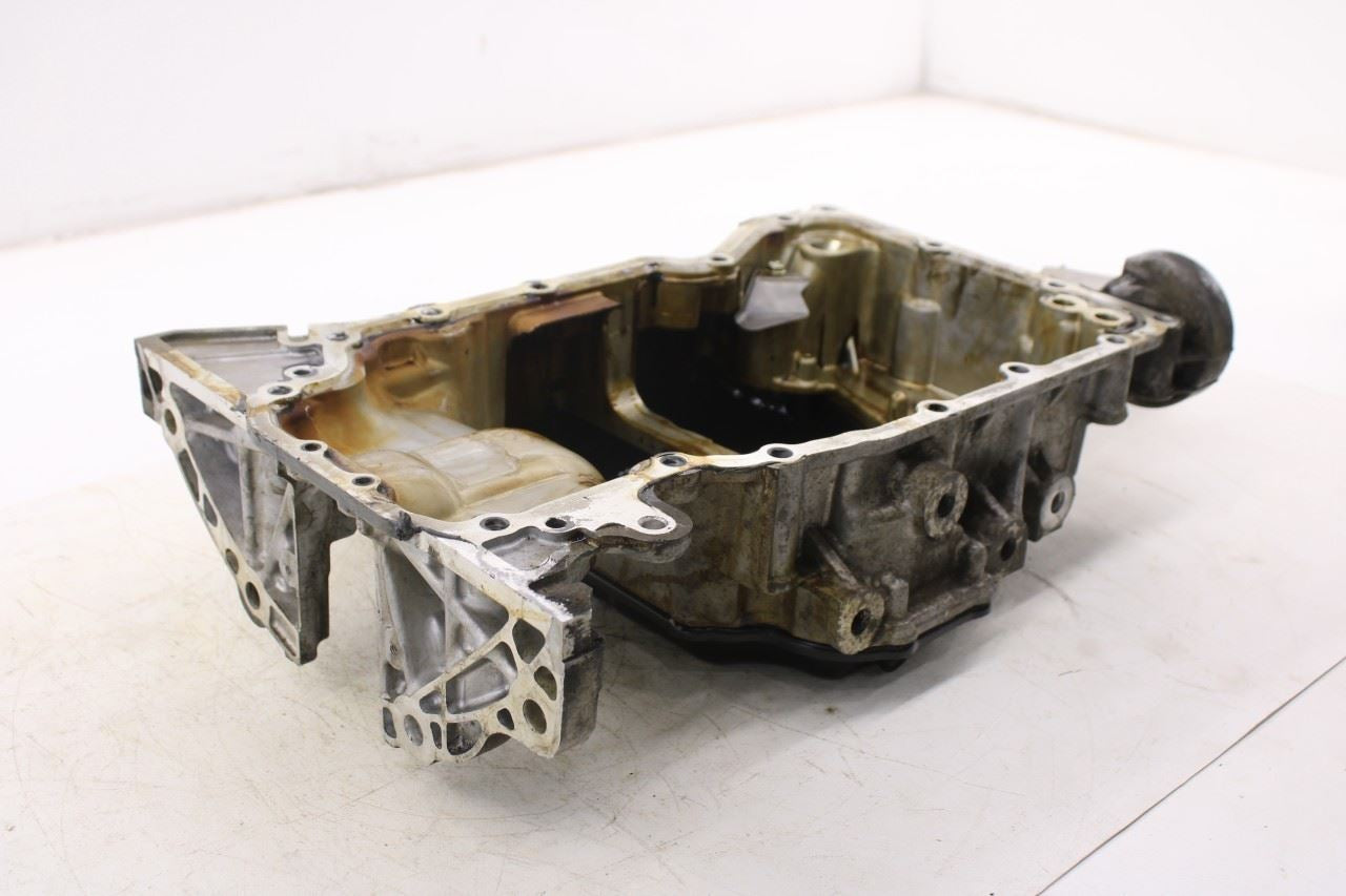 2014-2020 Nissan Rogue SV 2.5L QR25DE Engine Upper and Lower Oil Pan 11110-3TA3A3