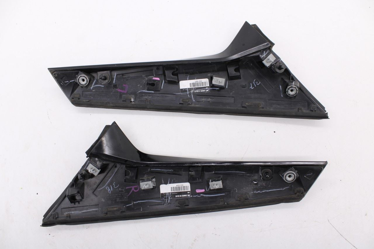 18-24 Chevrolet Equinox LT Rear Right and Left Liftgate Side Aero Trim 842142277