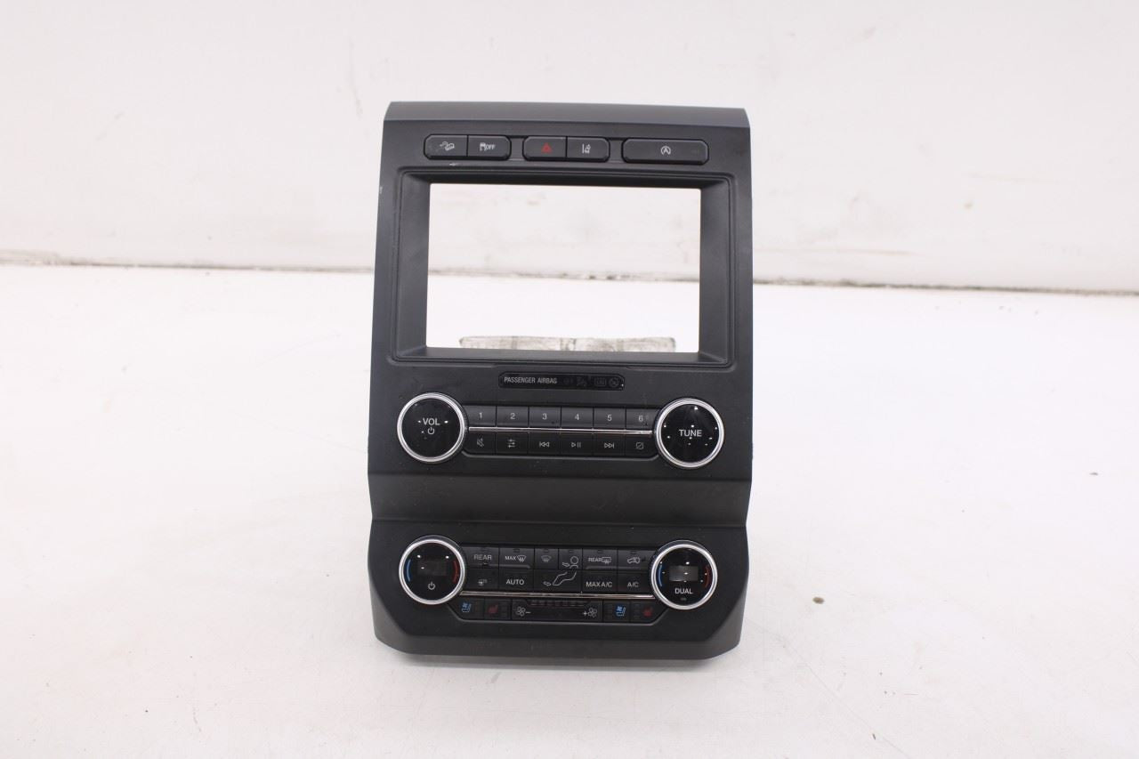 2020-21 Ford Expedition Max XLT Dash Audio Radio Faceplate Climate Control Panel0
