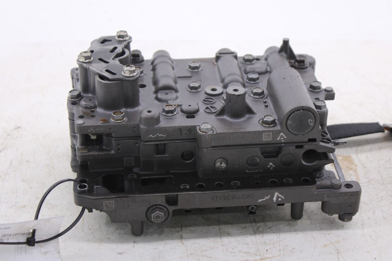 2014-2020 Kia Optima LX 2.4L FWD 6-Spd Auto Transmission Valve Body 46210-3B8008