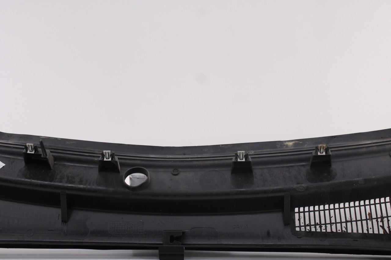 11-15 Jeep Grand Cherokee Limited Front Windshield Cowl Vent Grille Panel *ReaD*7