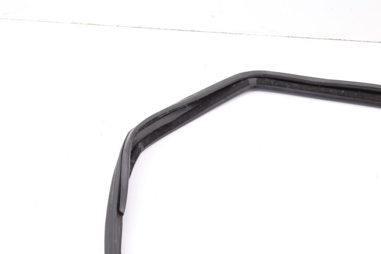 2007-17 Jeep Wrangler Unlimited Sport FR LH Door Run Channel w/ Weatherstrip Set - Alshned Auto Parts