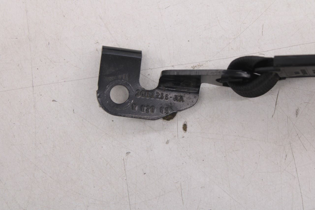 09-17 Audi Q5 Premium 2.0L AWD Front Right and Left Side Seat Belt Retractor Set18