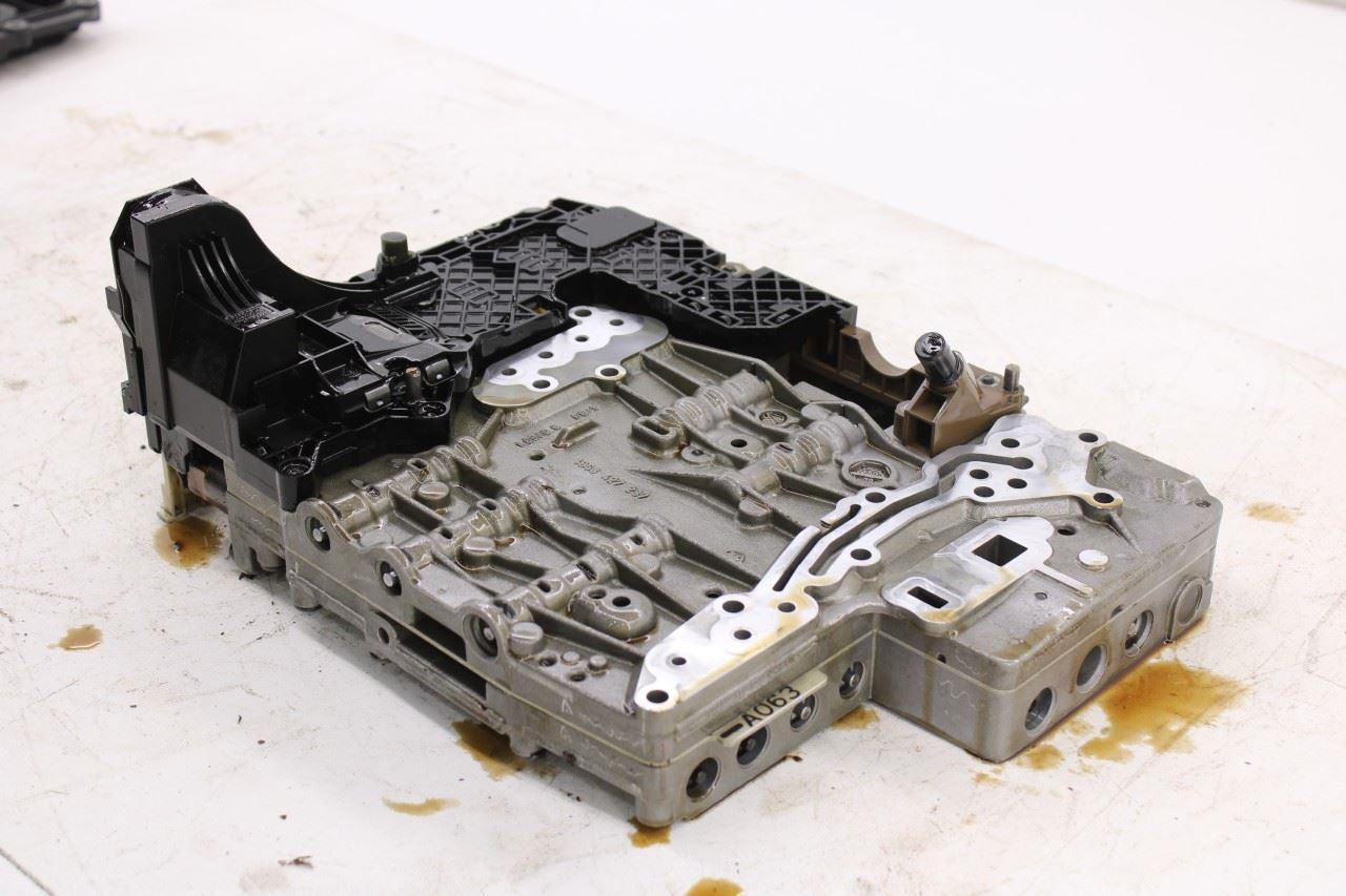 10-12 Land Rover Range Rover HSE 5L 6-Spd Auto Transmission Valve Body w Oil Pan17
