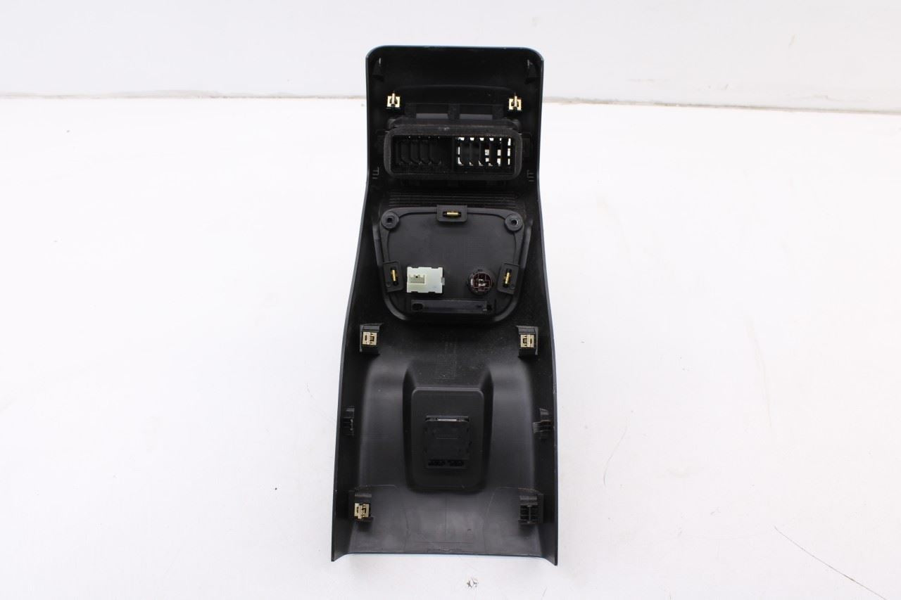 2018-2024 Chevrolet Equinox LT Rear Center Console End Cap Back Panel 8412908418