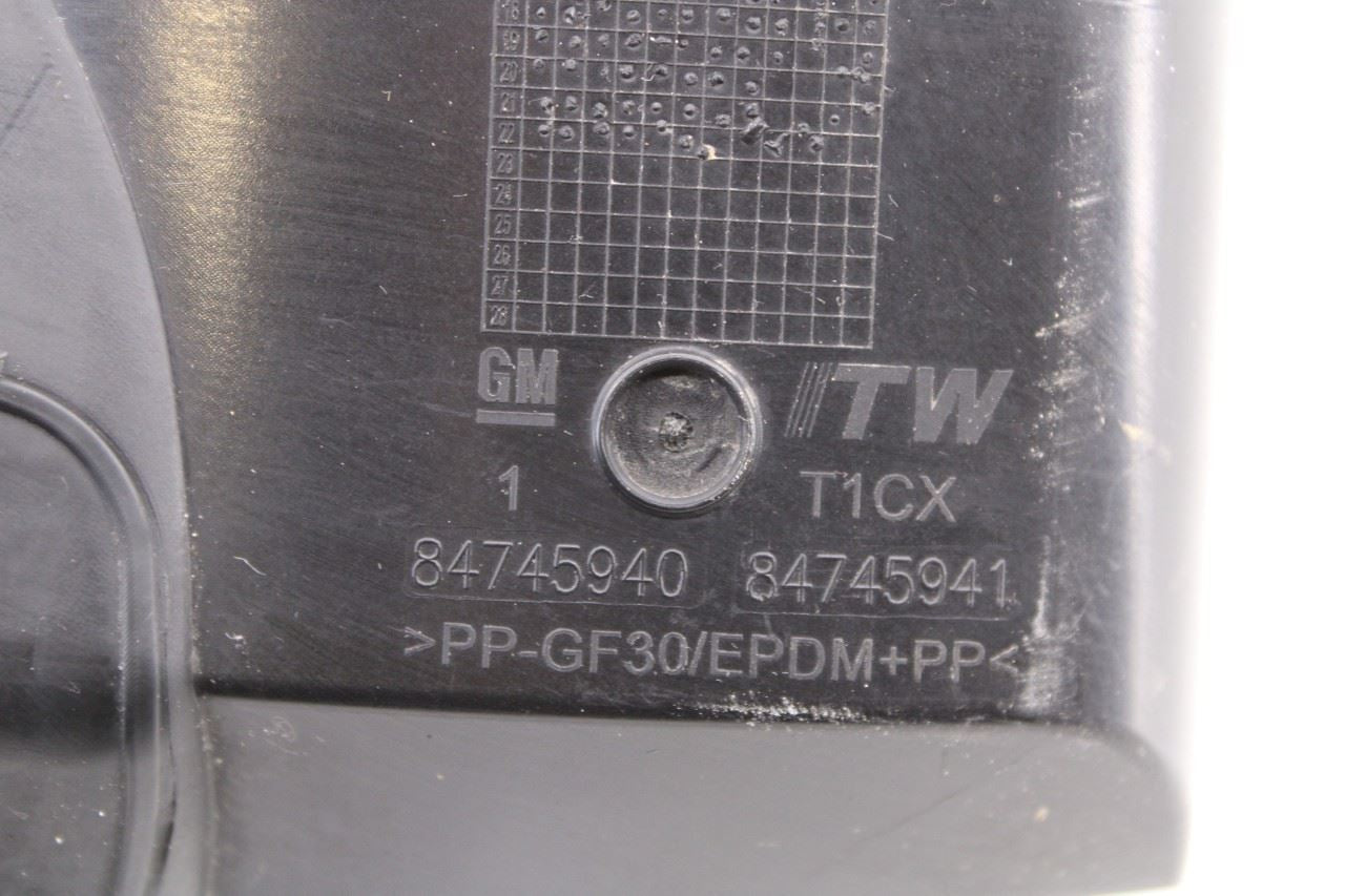 2019-2024 Chevrolet Silverado LT-L 2.7L Fuel Tank Filler Housing Door Lid Cover - Alshned Auto Parts