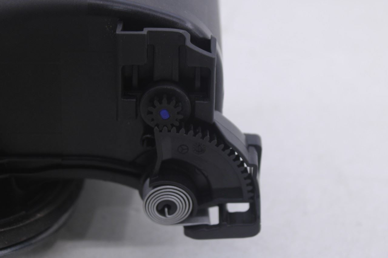 2015-2021 Mercedes-Benz C 300 4Matic 2L Fuel Tank Filler Housing Door Lid Cover10