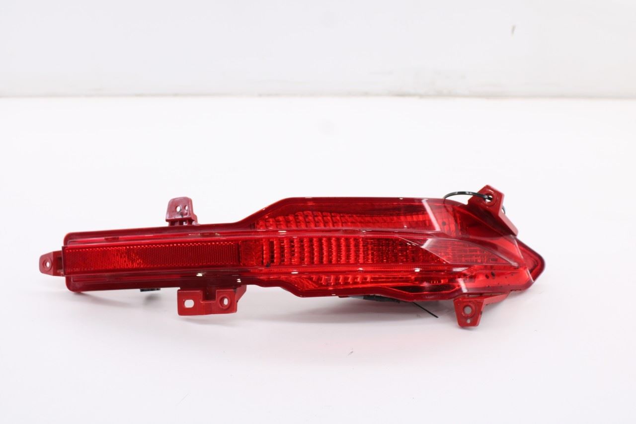 21-23 Hyundai Santa Fe SEL Rear Right Side Bumper Lamp Reflector 92406-S1520 OEM0