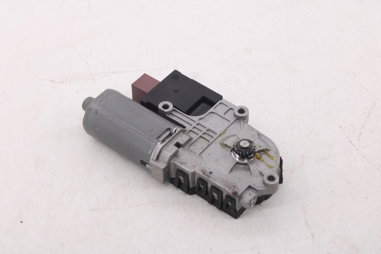 2011-2022 Jeep Grand Cherokee Laredo X 4x4 Upper Roof Sunroof Motor 68082477AC6